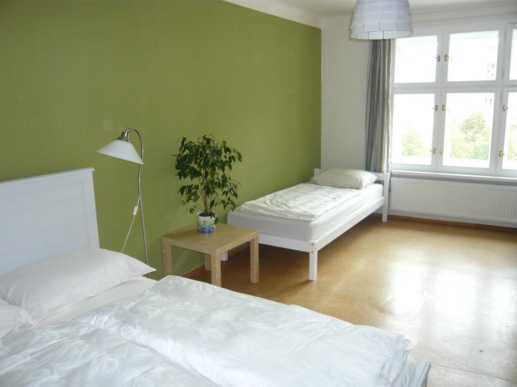 Flora Sudomerska Apartment *